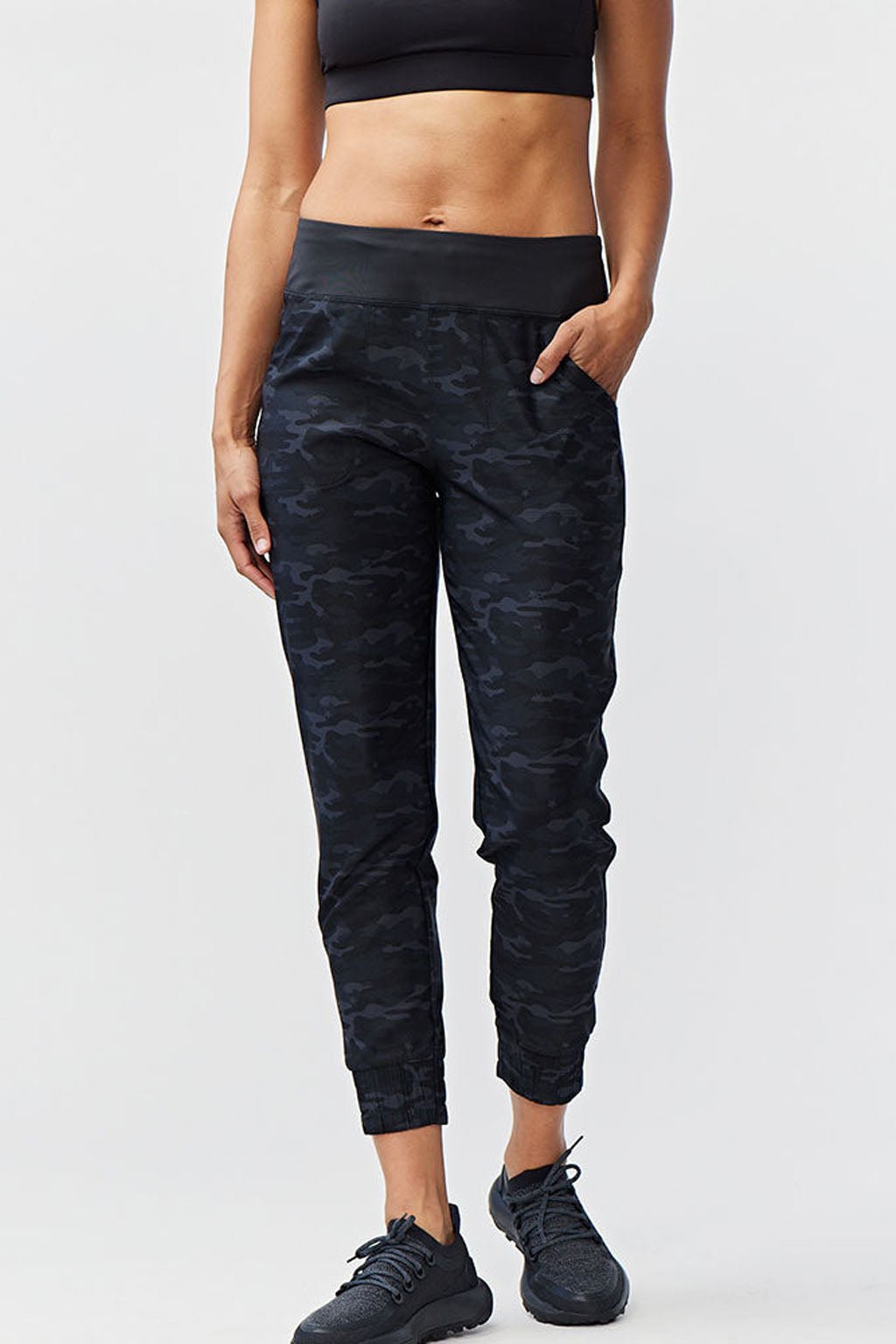 7/8 Length Performance Jogger - Pendo Store