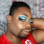 Vibrant Pressed Powder Eyeshadow – Metallic & Pearl Finish