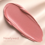 Luxury Creme Lipstick – Hydrating High Shine