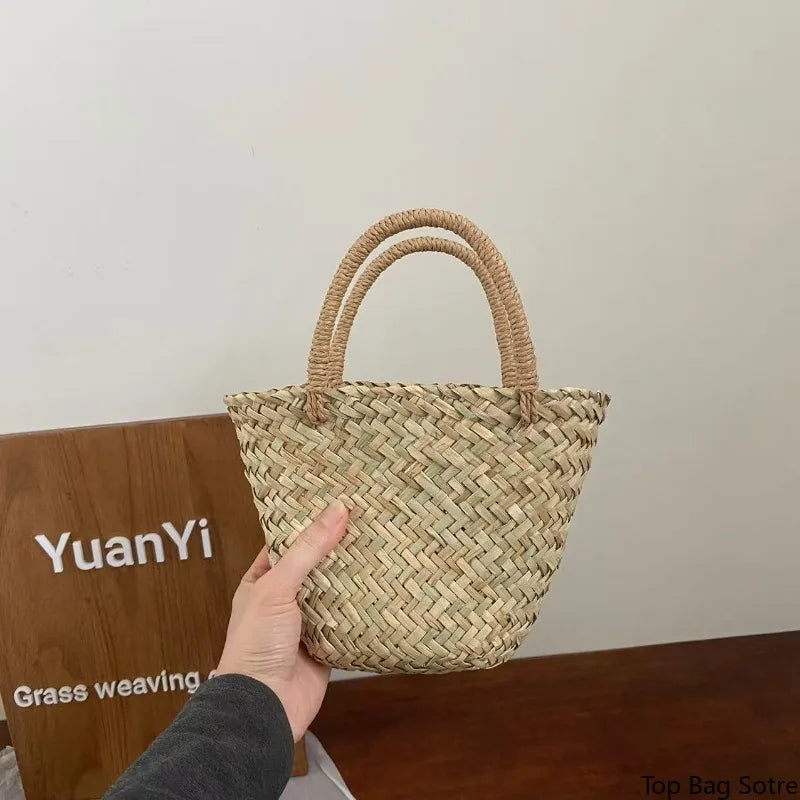 Women's Woven Straw Shoulder Bag