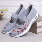 Women's Embroidered Chunky Sneakers