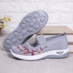 Women's Embroidered Chunky Sneakers