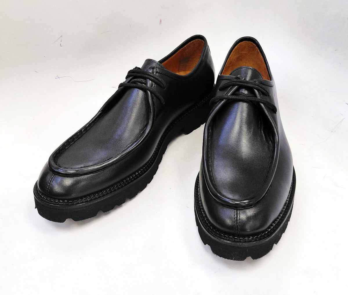 C Collection Calfskin Lace Up Shoe - Black - Pendo Store