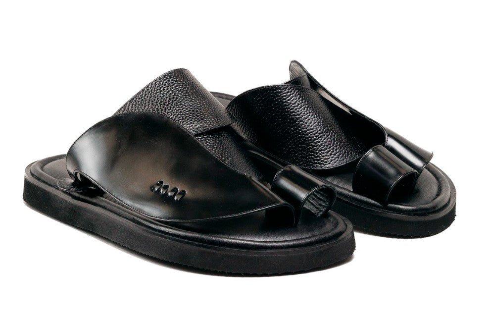 C Collection Calfskin Sandal - Black - Pendo Store