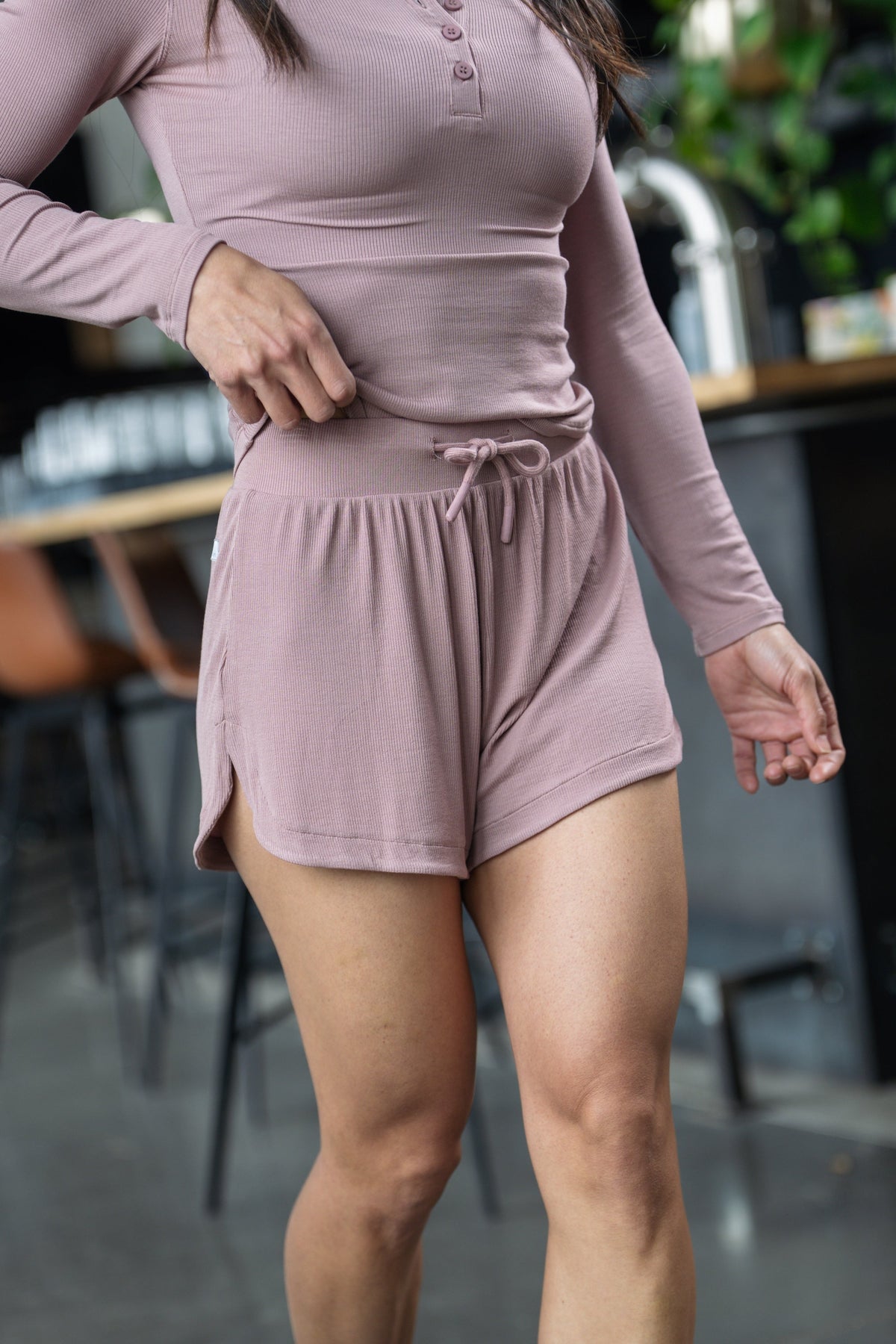 calm FEATHER-SOFT lounge short - Pendo Store