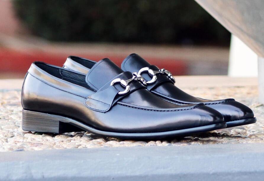 Carrucci Calfskin Loafer - Black - Pendo Store