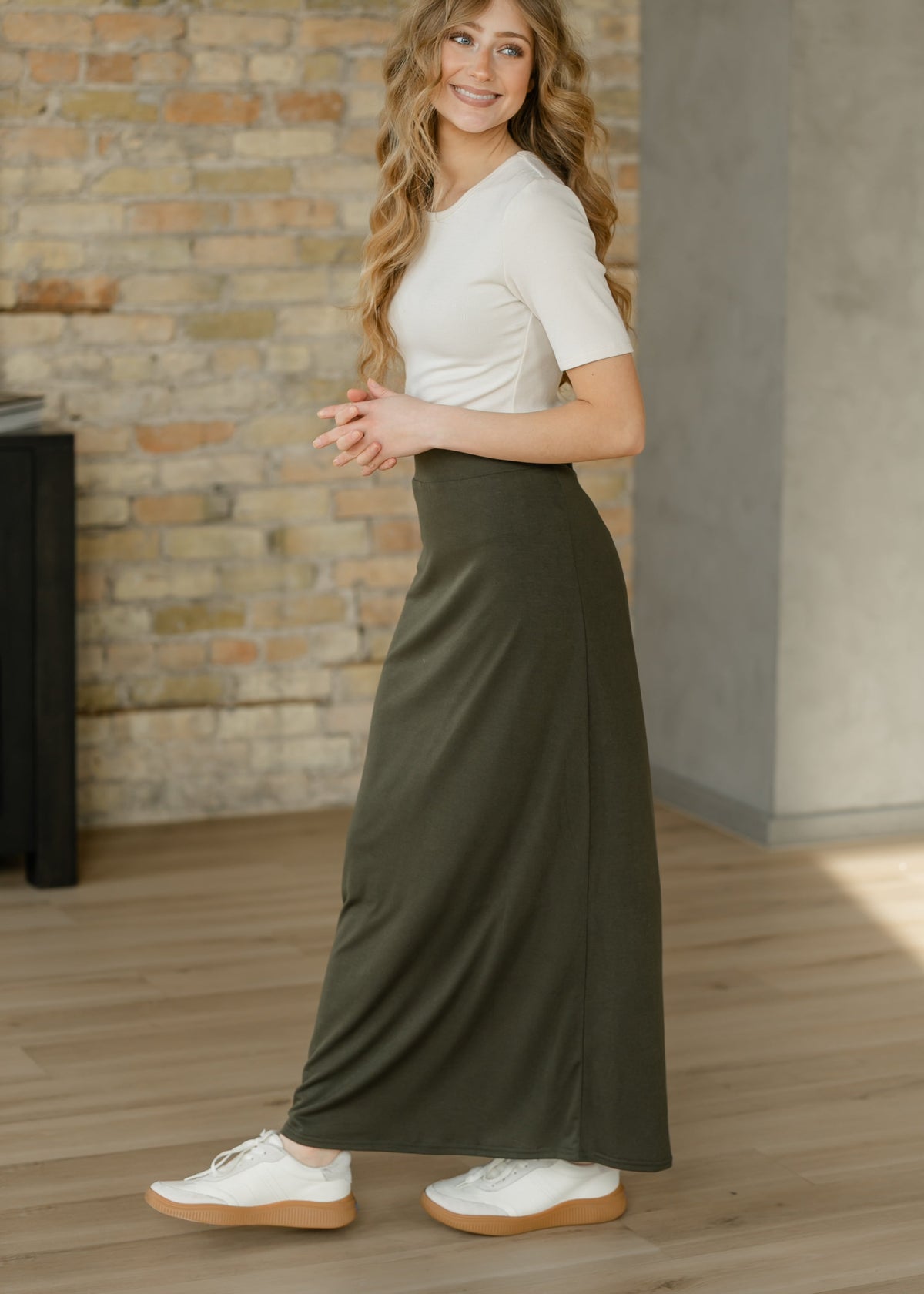 Clarise Olive Premium Knit Maxi Skirt - Pendo Store