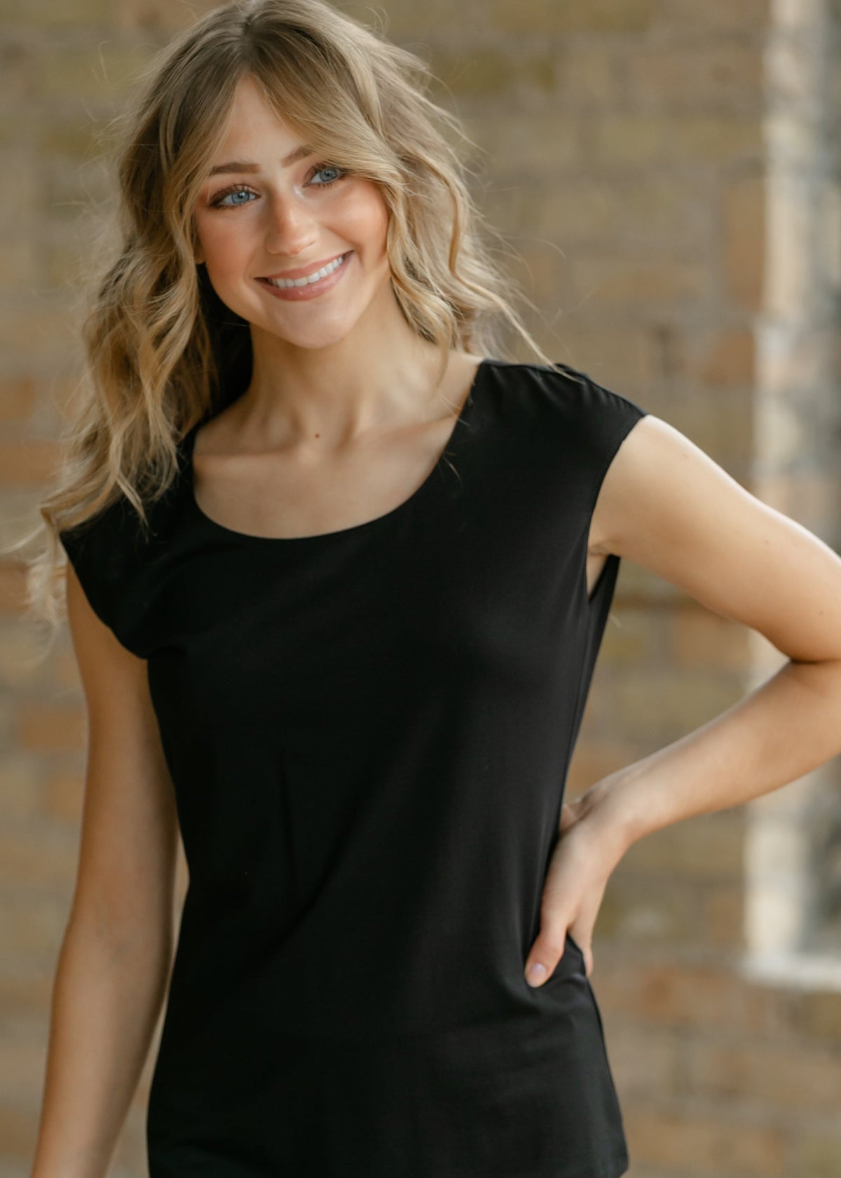 Classic Black Cap Sleeve Tank - Pendo Store