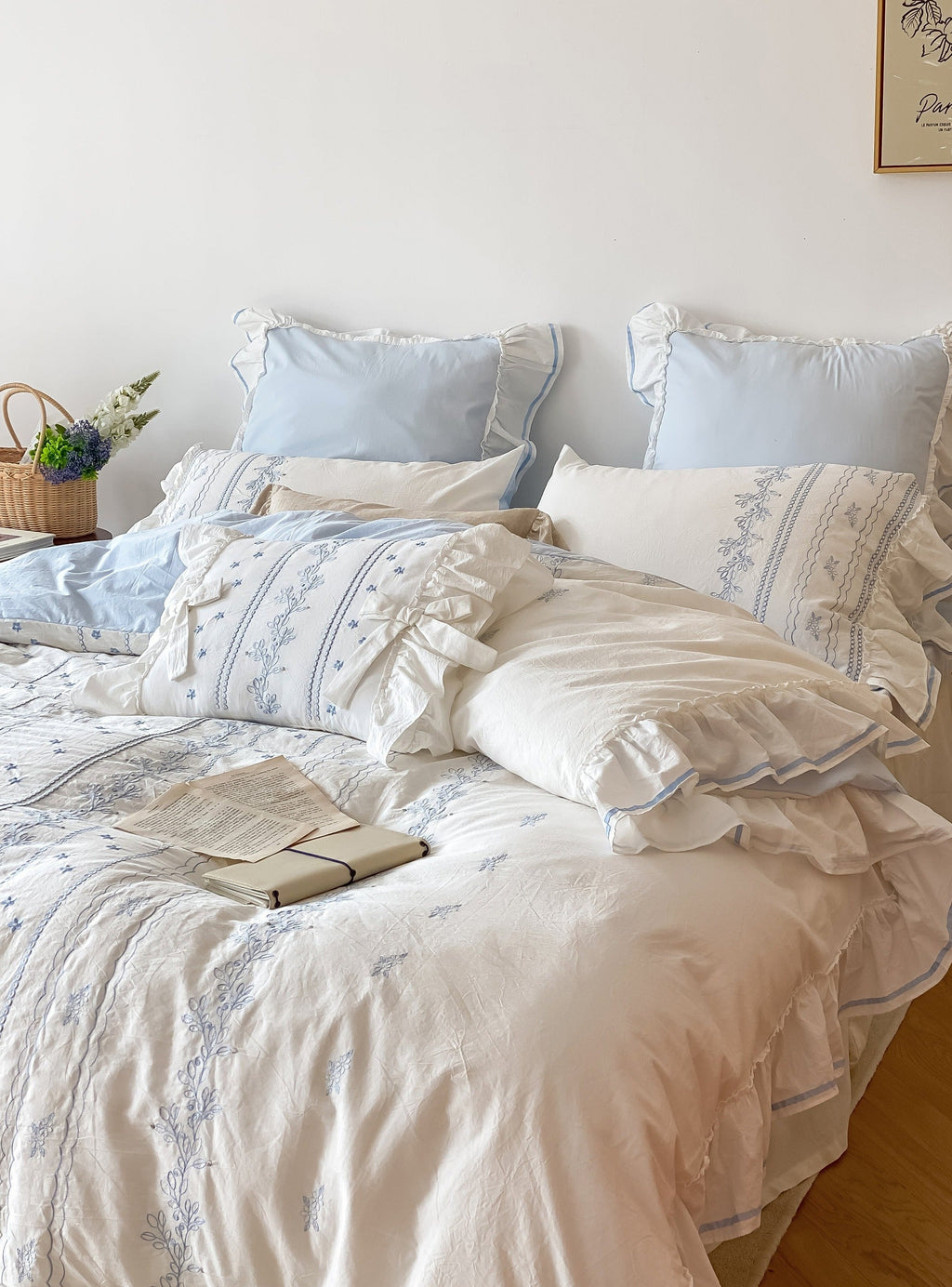 Embroidered French Lace Ruffle Bedding Set / Pink