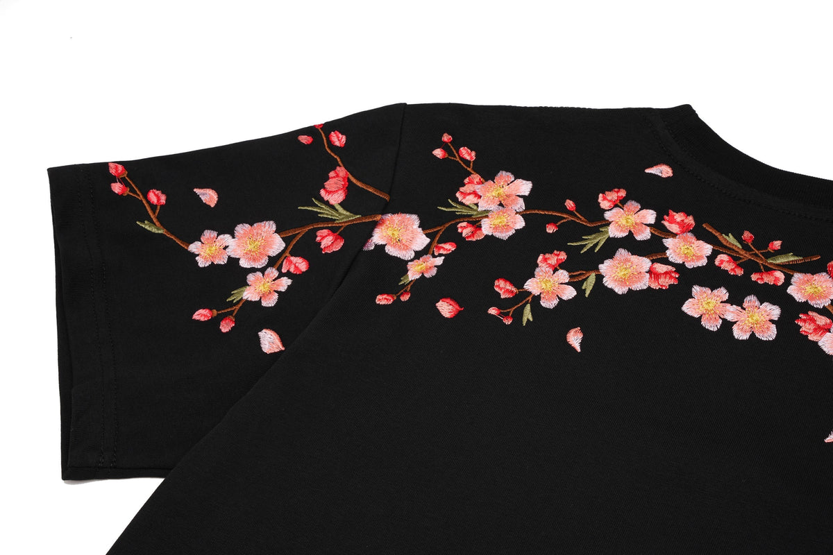 ET516 Sakura Flowers Embroidered Tee - Pendo Store