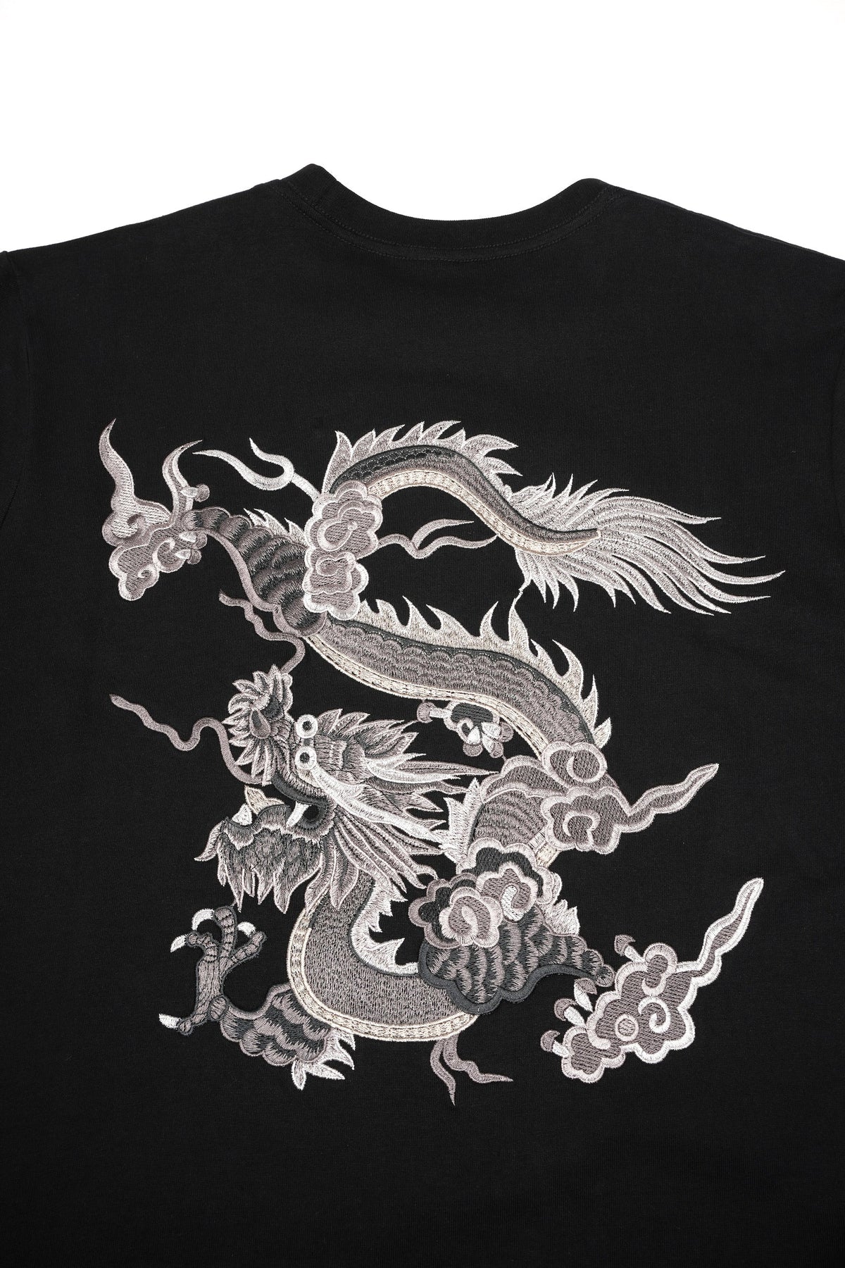 ET521 Grey Dragon Embroidered Tee - Pendo Store