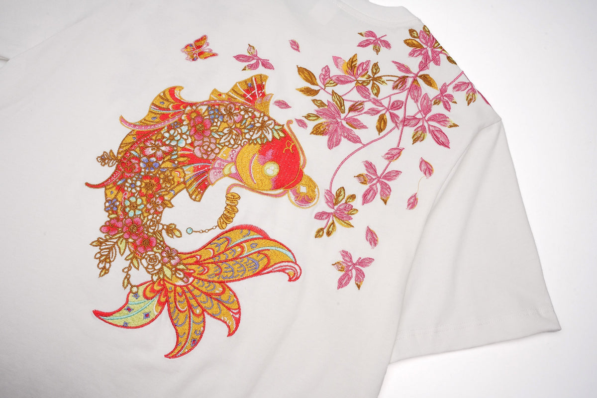 ET522 Gold Coin Koi Embroidered Tee - Pendo Store