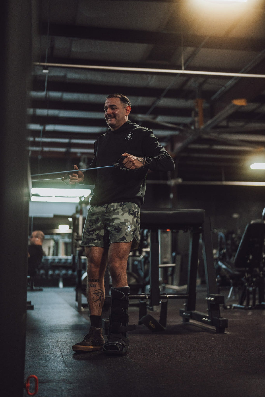 MEN'S | HYBRID SHORT : EVERGREEN CAMO - Pendo Store