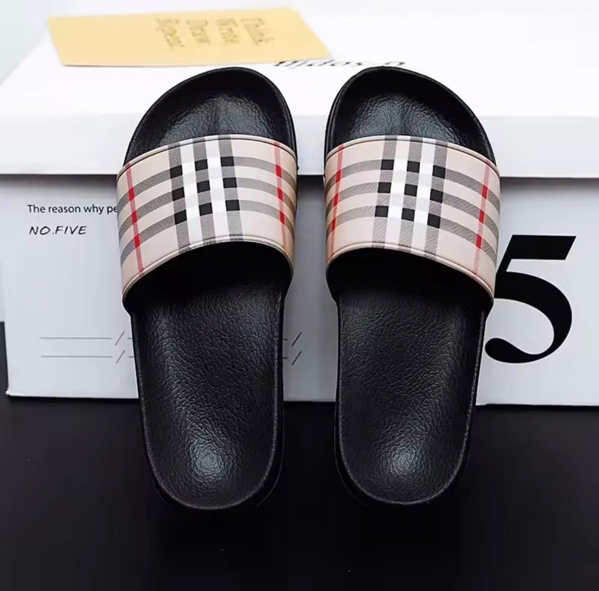 Men’s Lightweight Beach Sandals (Breathable Quick-Dry Slides) - Pendo Store