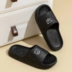 Summer Fashion Men's Slippers Printting Little Bear Sandals Indoor Bathroom Non-slip Soft Women Dormitory Casual Shoes Couple - Pendo Store