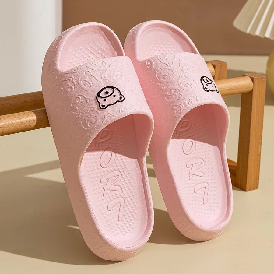 Summer Fashion Men's Slippers Printting Little Bear Sandals Indoor Bathroom Non-slip Soft Women Dormitory Casual Shoes Couple - Pendo Store