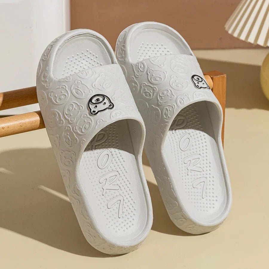 Summer Fashion Men's Slippers Printting Little Bear Sandals Indoor Bathroom Non-slip Soft Women Dormitory Casual Shoes Couple - Pendo Store