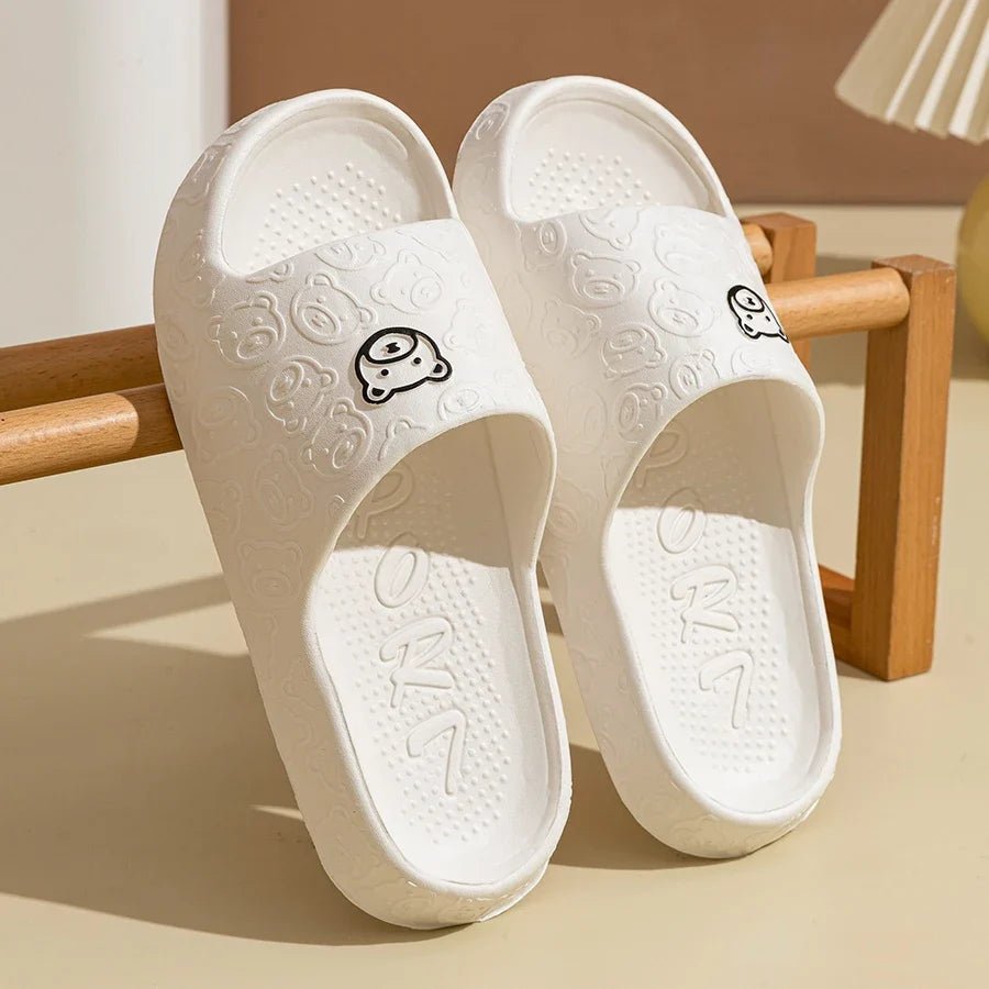 Summer Fashion Men's Slippers Printting Little Bear Sandals Indoor Bathroom Non-slip Soft Women Dormitory Casual Shoes Couple - Pendo Store