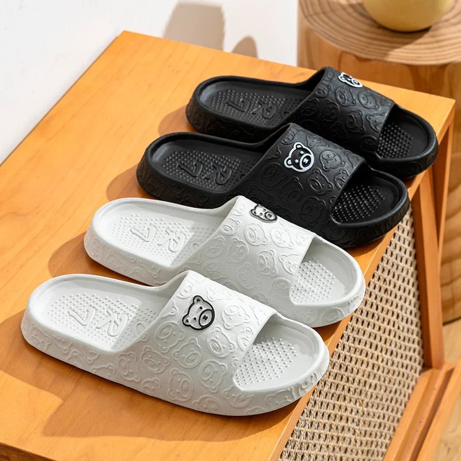 Summer Fashion Men's Slippers Printting Little Bear Sandals Indoor Bathroom Non-slip Soft Women Dormitory Casual Shoes Couple - Pendo Store