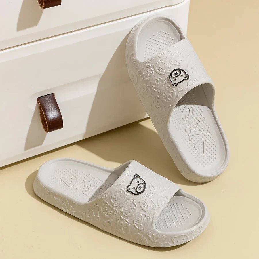 Summer Fashion Men's Slippers Printting Little Bear Sandals Indoor Bathroom Non-slip Soft Women Dormitory Casual Shoes Couple - Pendo Store