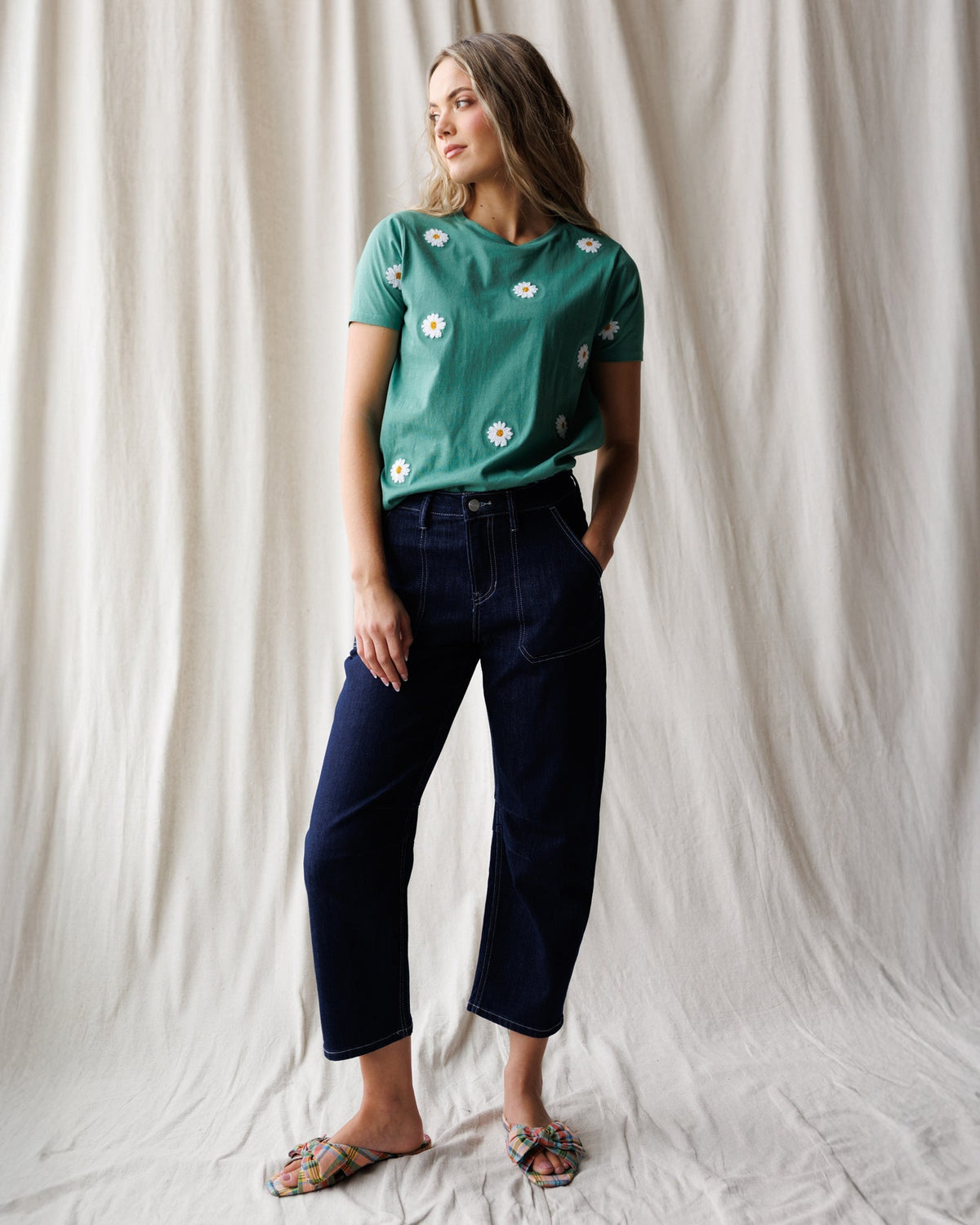 Super High Rise Barrel-Leg Jeans - Pendo Store