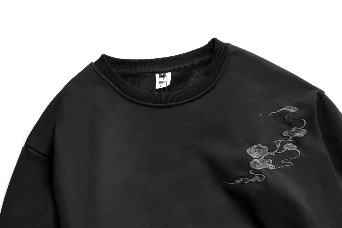 SW9102 Embroidered Kirin Sweater - Pendo Store