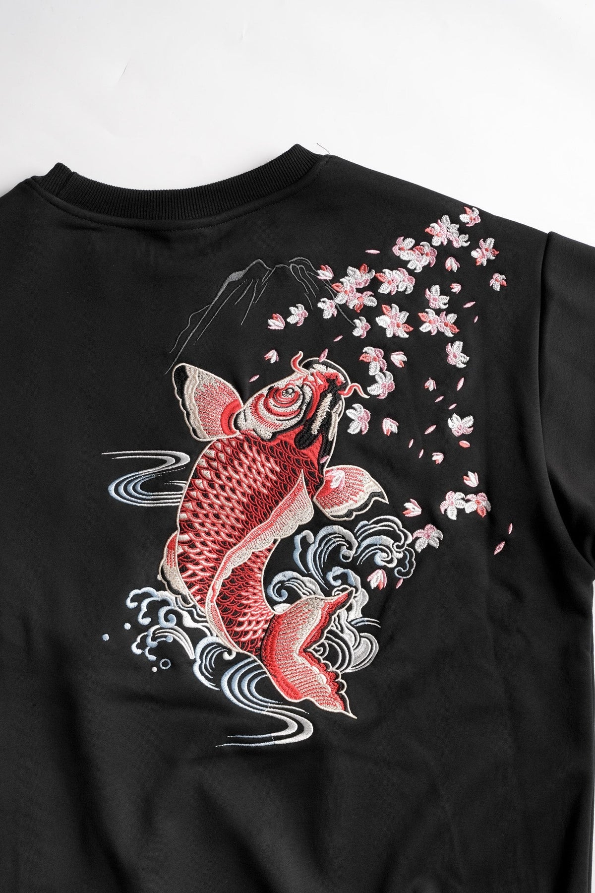 SW9197 Embroidered Red Koi Fish Sweater - Pendo Store