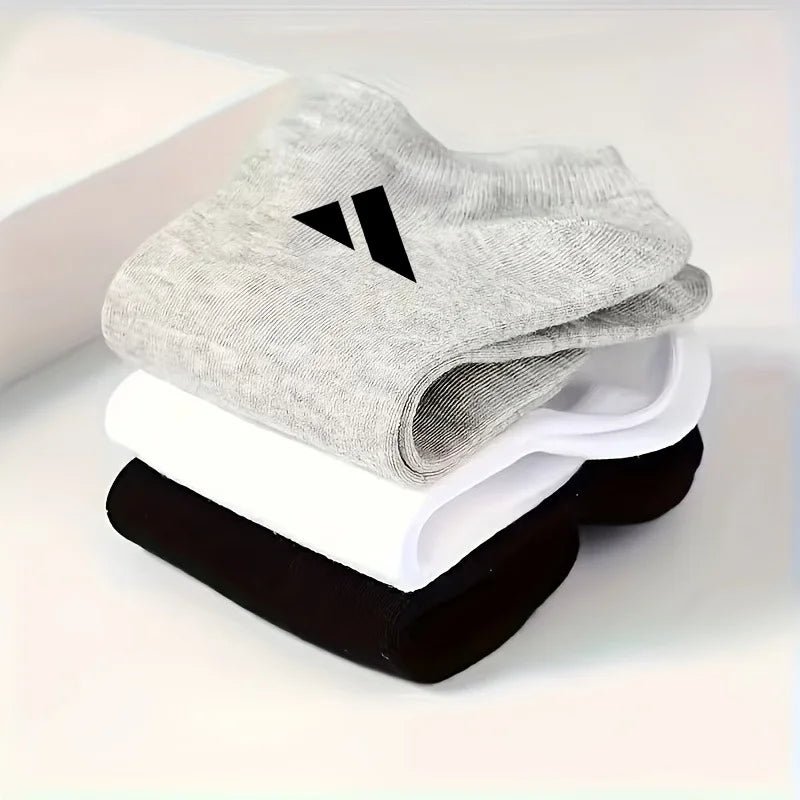 Three Pack Moisture Wicking Sports Socks - Pendo Store