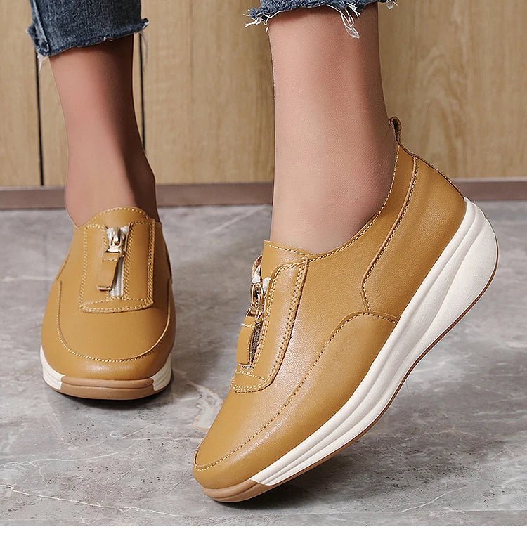 White Casual Flat Sneakers - Pendo Store