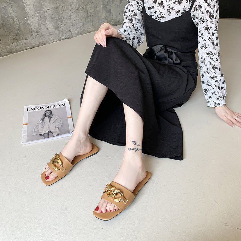 Women Sandals Design Gold Chain Closed Toe Slip On Mules Shoes Flat Heels Square Head Casual Slides Summer Slippers Open Toe Flat Sandals Metal Chain PU Leather Slides Shoes - Pendo Store