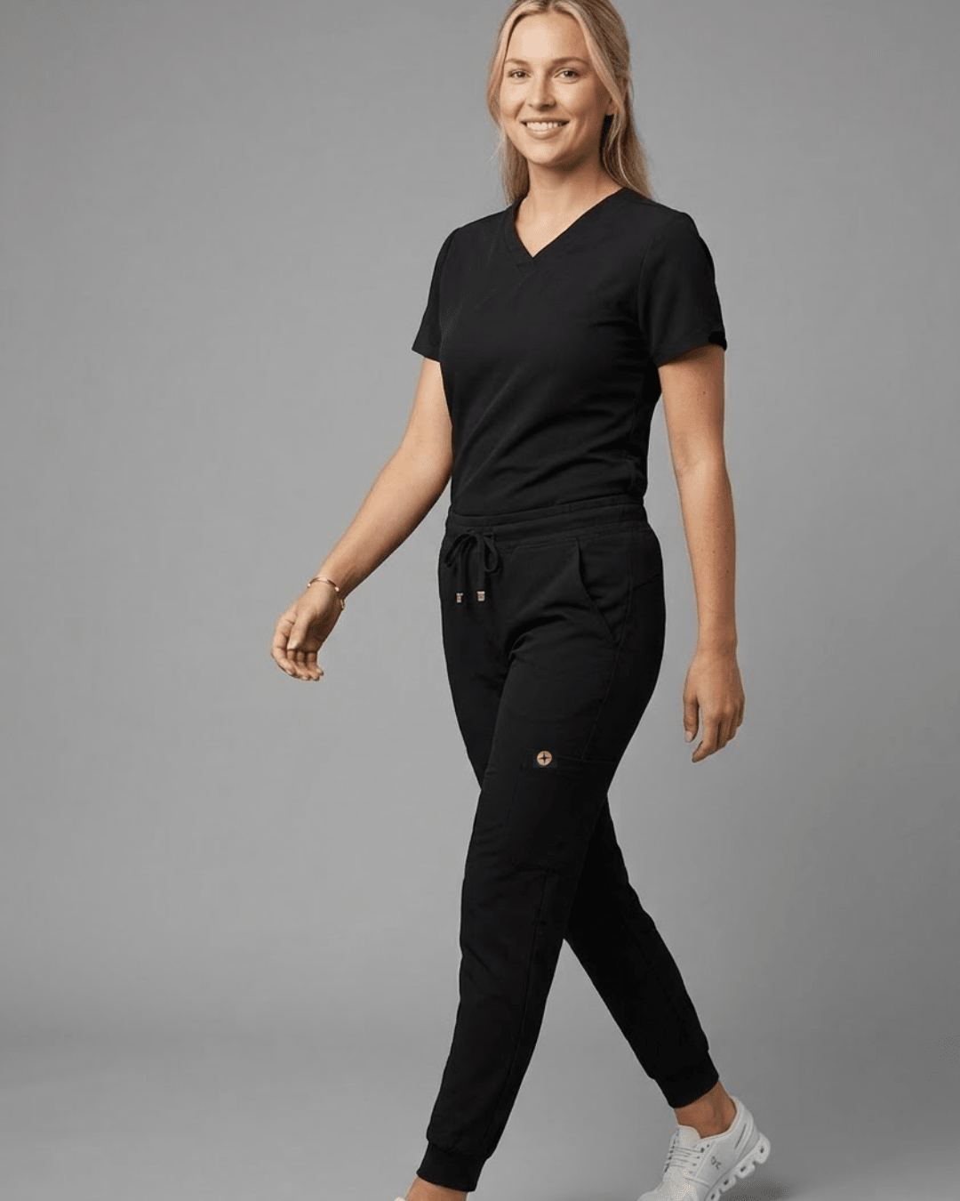 Women's Black Low Waisted Scrub Joggers - Pendo Store