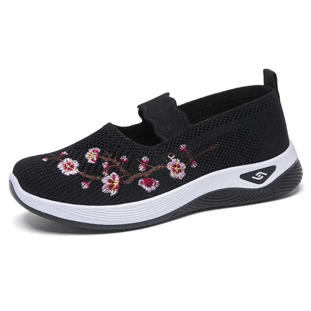 Women's Embroidered Chunky Sneakers - Pendo Store