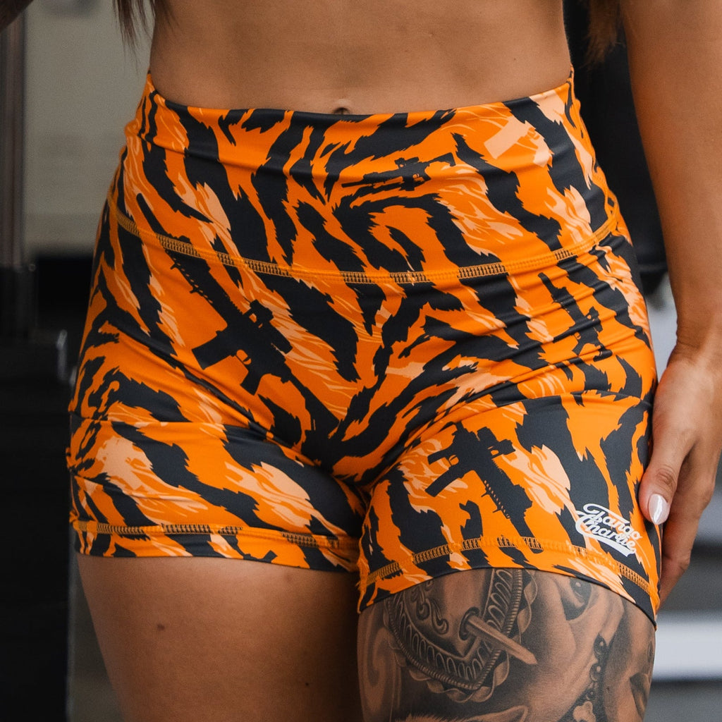 Women's High-Waisted Seamless Front Compression Training Shorts | Tiger Snipe - Pendo Store