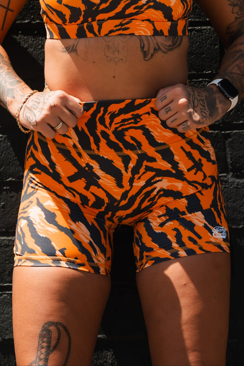 Women's High-Waisted Seamless Front Compression Training Shorts | Tiger Snipe - Pendo Store