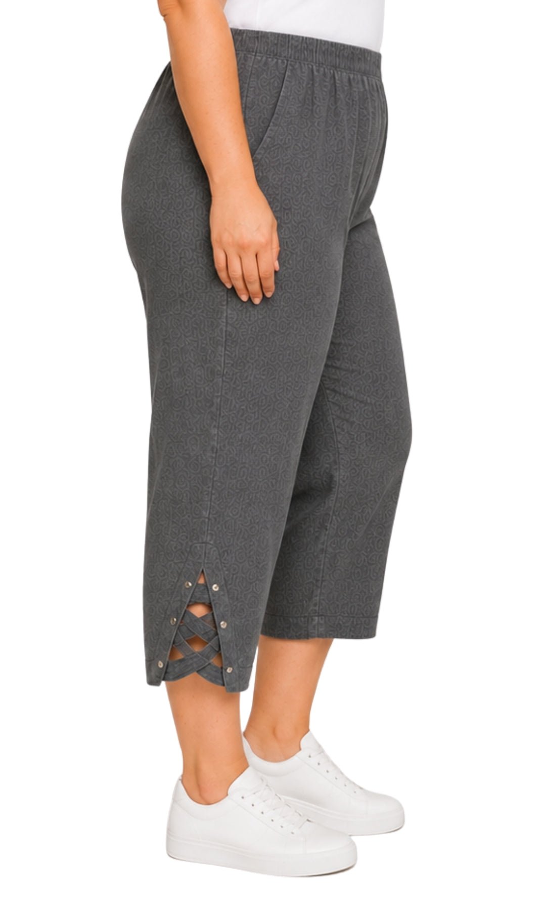 Women's Lightweight Capri Pants with Studded Hem Detail - Pendo Store