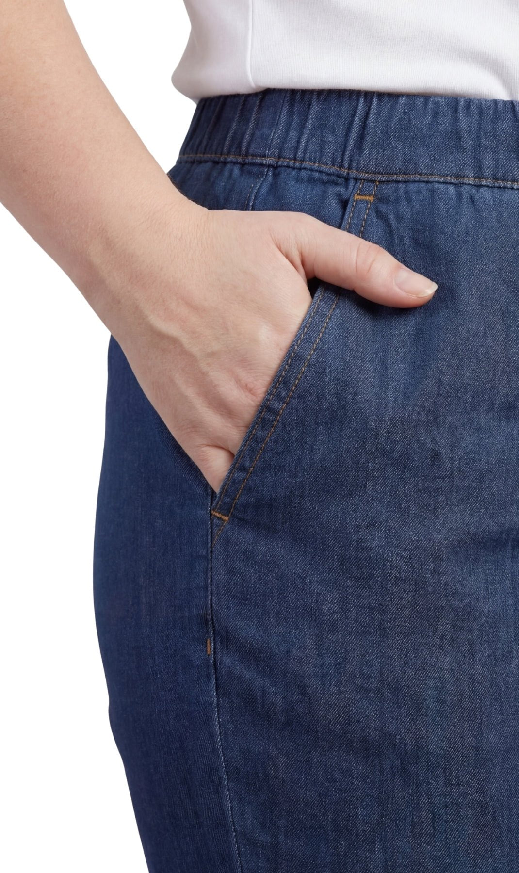 Women's Lightweight Pull-On Denim Jeans — Elastic Waist No Zipper - Pendo Store