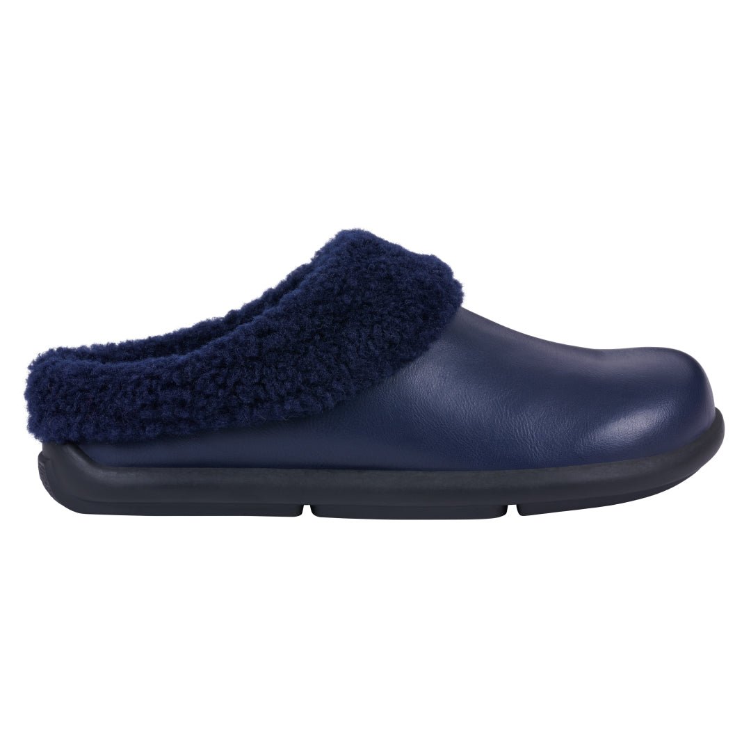 Women's Shari Navy Flat - Pendo Store