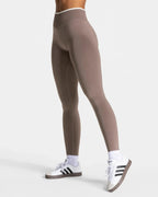 Women’s Sports Leggings, High Waist Seamless Yoga Pants, Scrunch Booty Peach, Hip Lifting Gym Clothes, Workout Tights - Pendo Store
