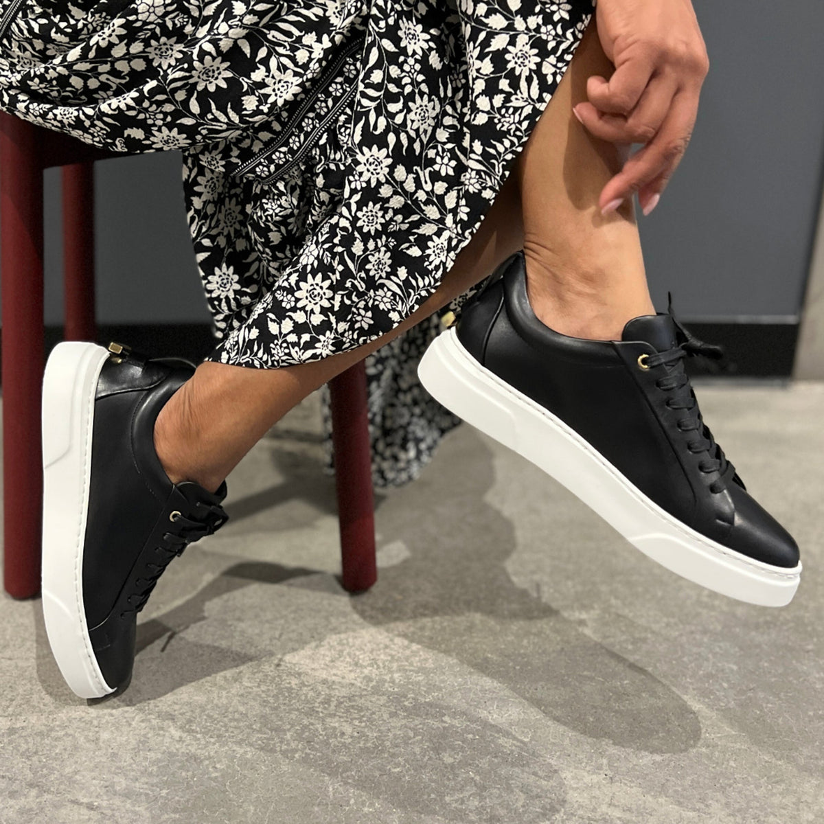 Women's Traviata - Black - Pendo Store