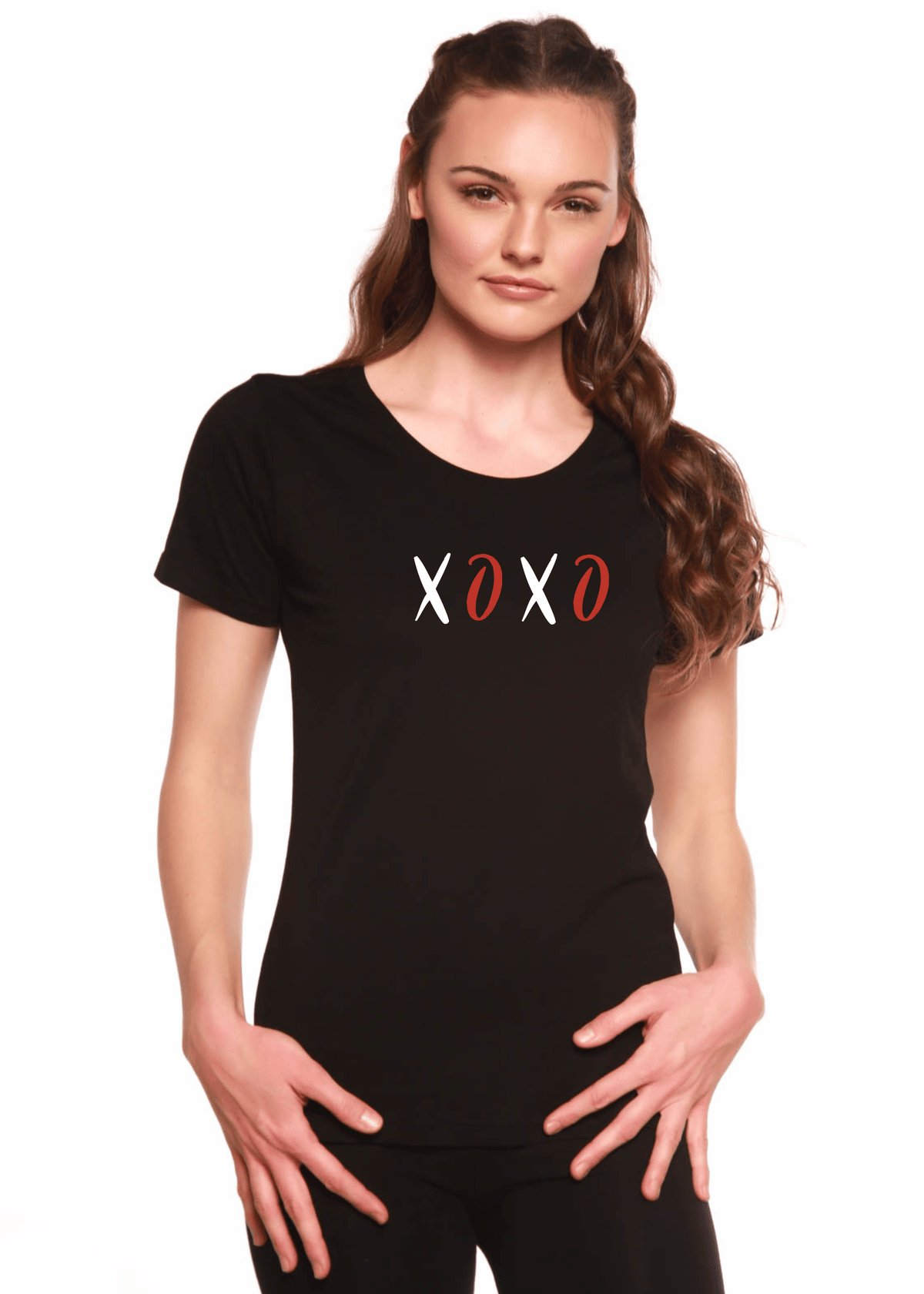 XOXO Women's Bamboo Sleeve Scoop Neck Graphic T-Shirt - Pendo Store